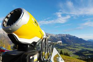 TR8 TechnoAlpin snow gun in Tyrol, Austria (Flip 2019)