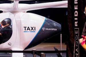 Vertikale Mobilität - Volocopter Taxi ausgestellt auf der Digital X