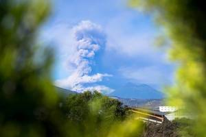 View of Volcan de Fuego erupting
