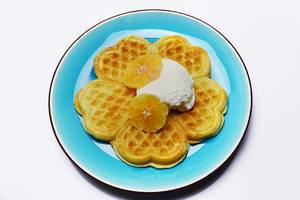 Waffles with whipped cream