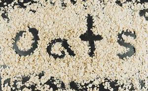 Word OATS written on oats