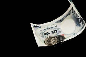 Yen, Japanese currency, black background